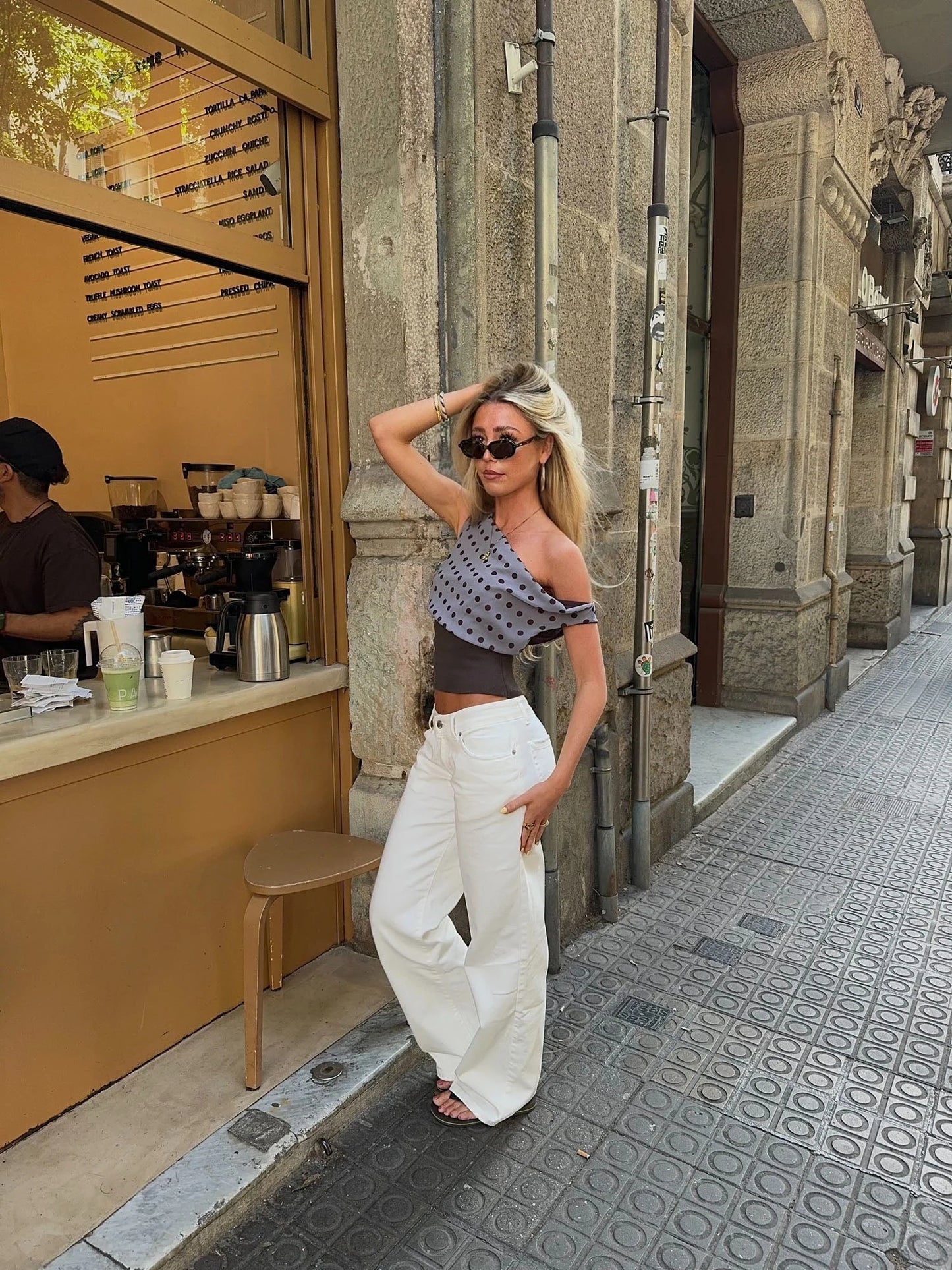 Astryra® Polka dotted top